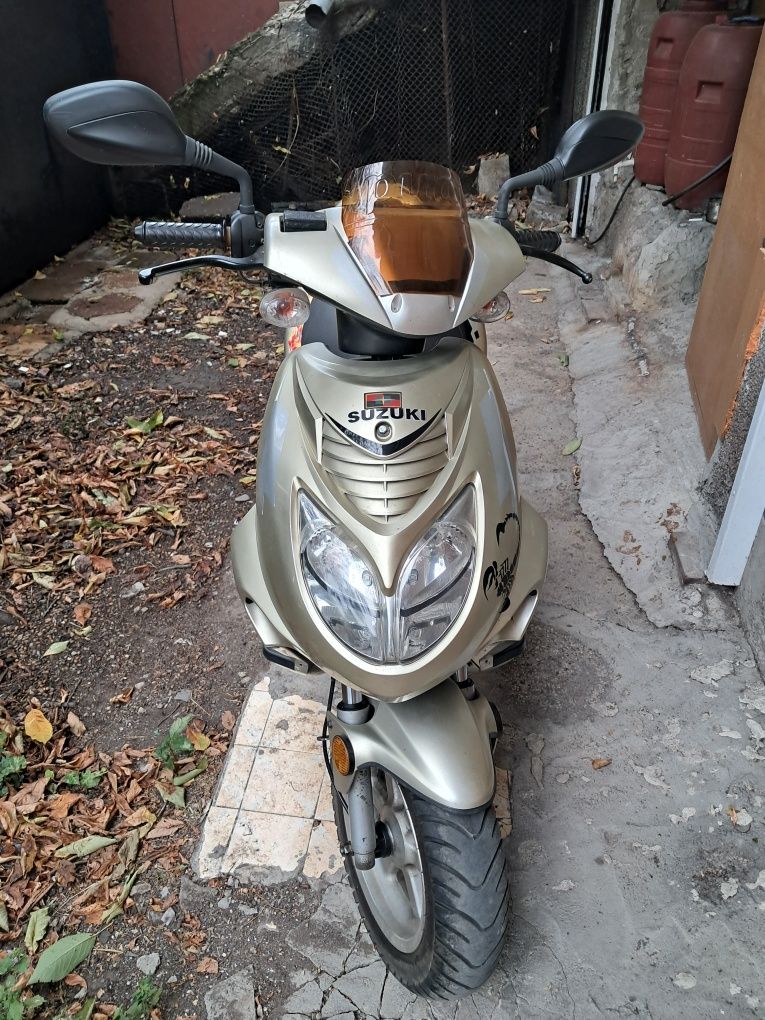 Продава скутер биотиан 125 .куб.