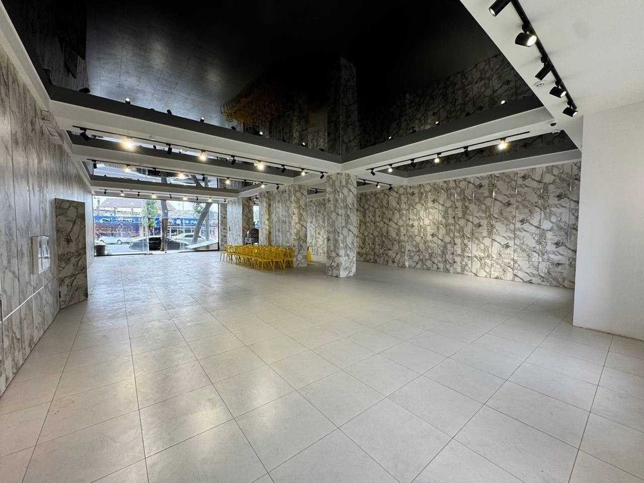 Коммерческое помещение 210м2 Ракат, первая линия