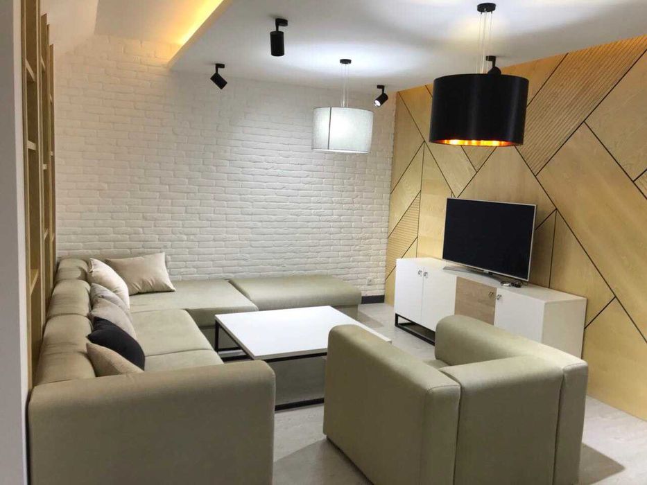 Сдаётся 4-х комнатный Габус 170м2 На Садык Азимова!