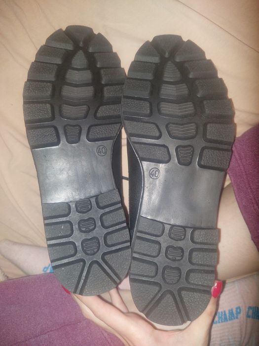 Черни ниски кожени обувки 40 номер