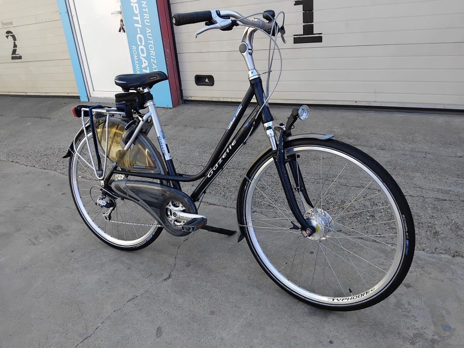 Vând bicicleta gazele din aluminiu pentru damă