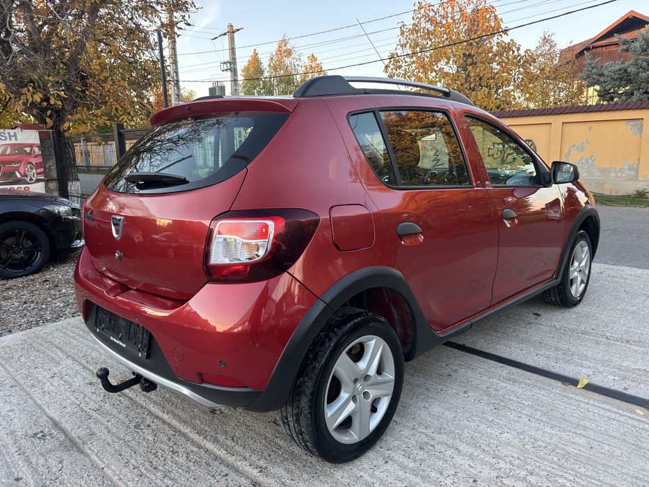 Dacia sandero stepway 0.9tce benzina 2014 90 cp navigatie