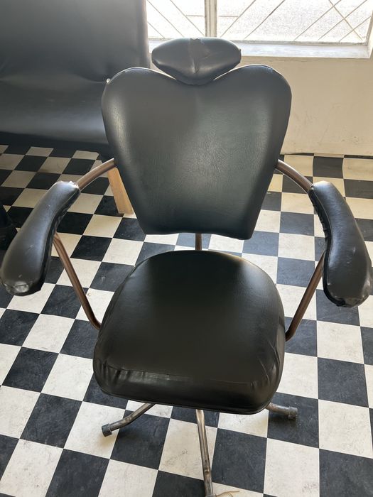 Сартарош мебеллари