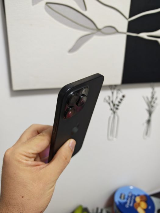 iPhone 15 Pro Max Black 96%Bat Impecabil totul original liber retea