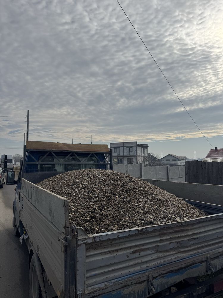 Transport basculabil nisip-balastru-sort