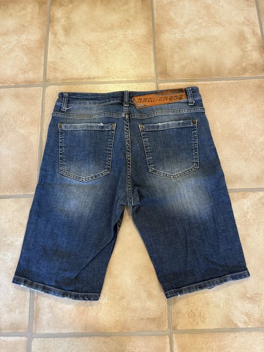 blugi dsquared2 scurti