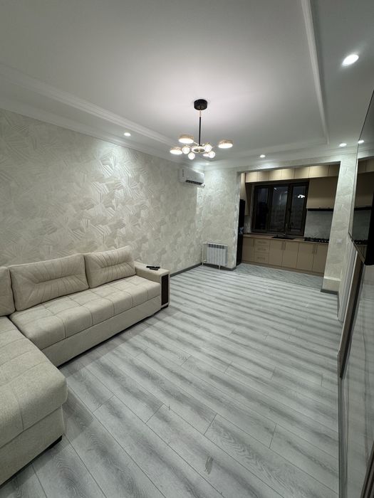 Срочно ! Продается квартира с ремонтом и мебелью ! 1в2/5/5