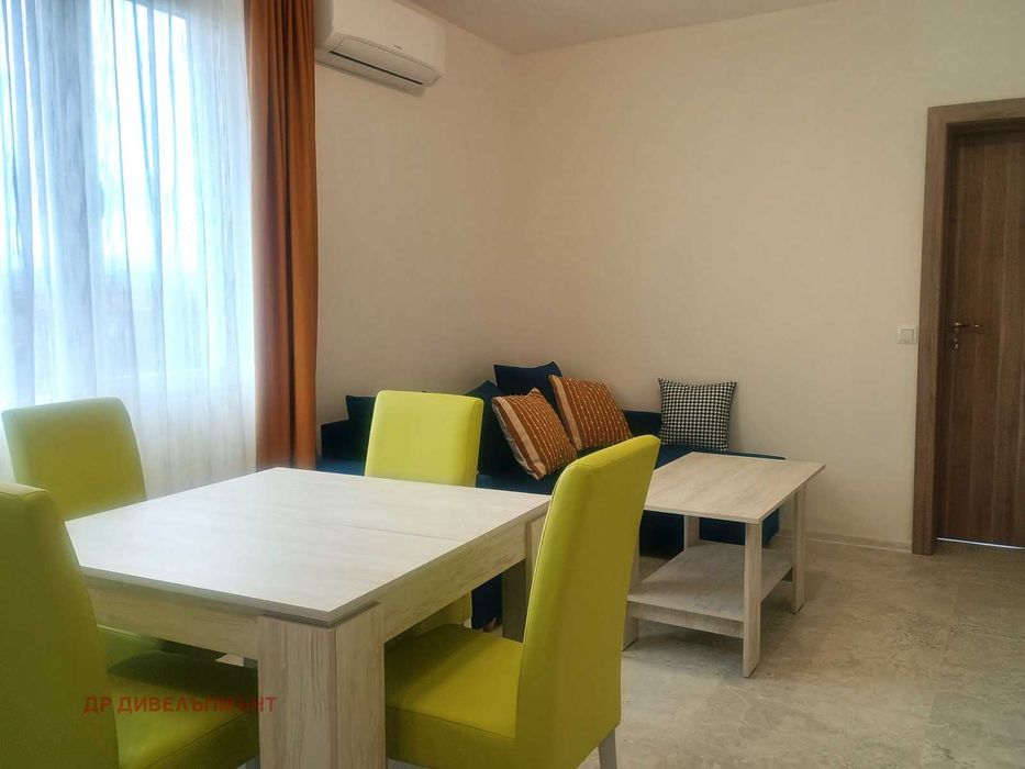 Дава се под наем Тристаен апартамент в София, Сухата река - 95 кв.м за 611.49 € - Снимка #1