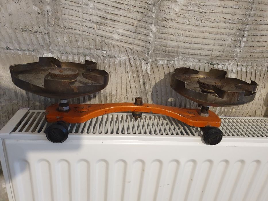 Arzator cu 2 ochiuri pt camping