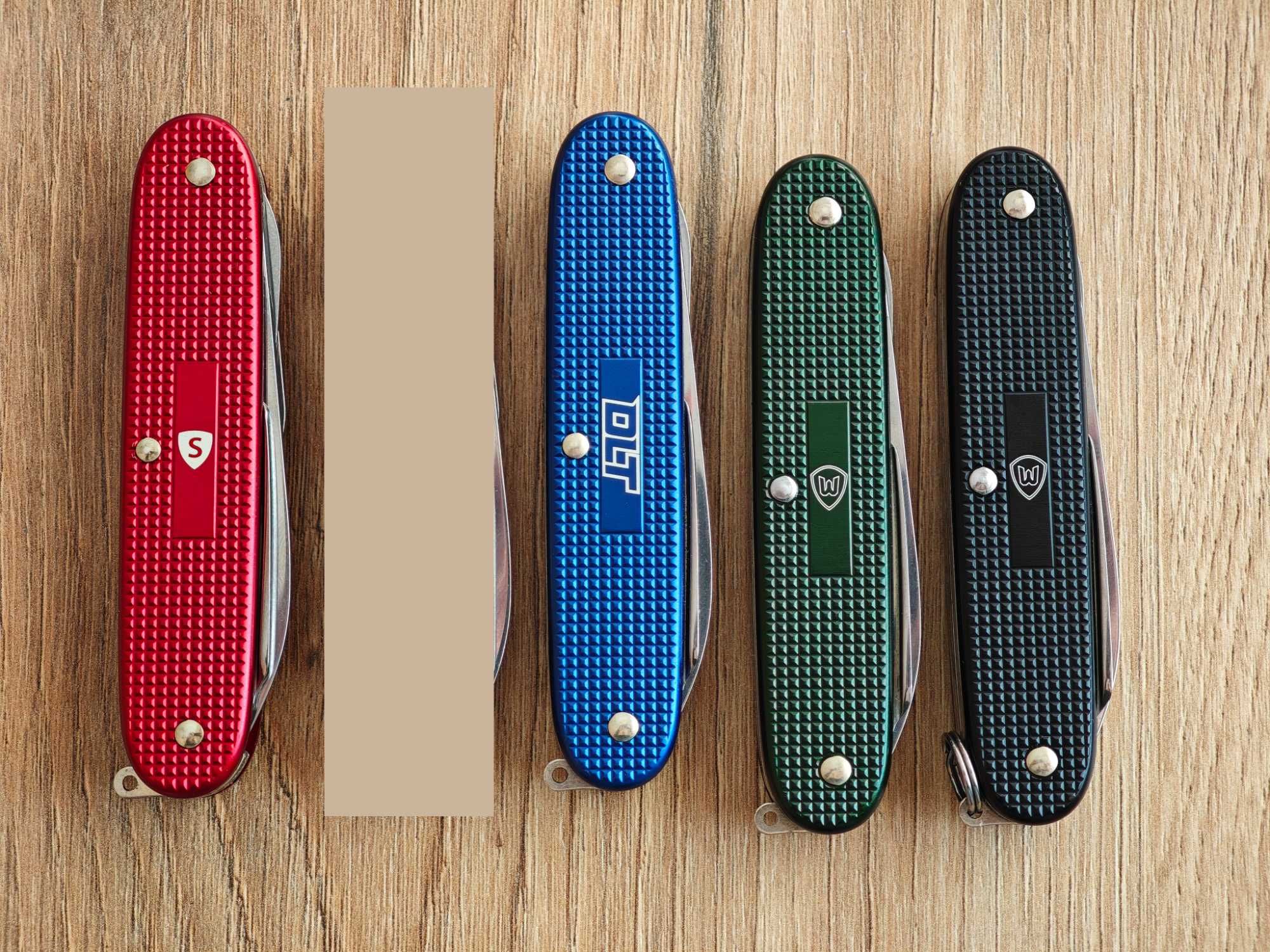 Victorinox Pioneer X Alox Color