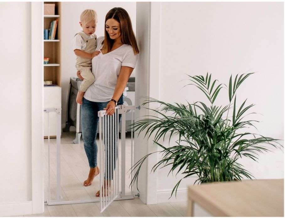 2 x Poarta de siguranta, Lionelo, Truus Slim, Prin presiune, 105 cm,