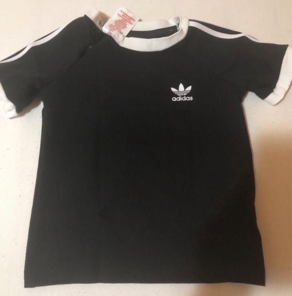 Vand tricou Adidas marimea 80