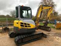 Miniexcavator New Holland Kobelco