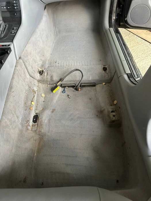 Detailing interior, curatare scaune auto