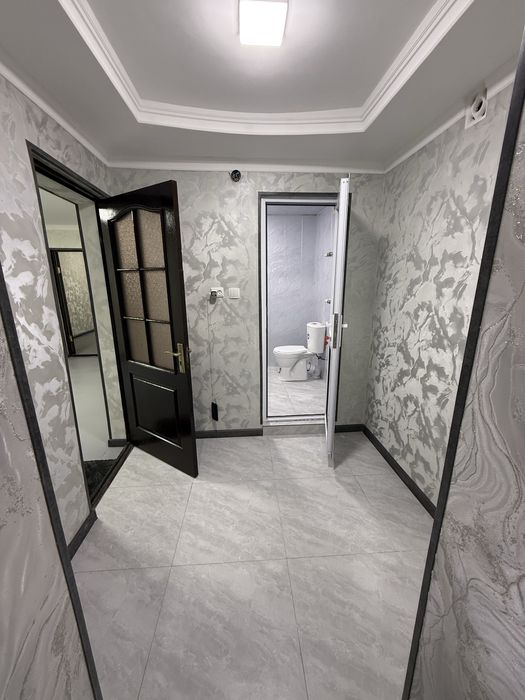 Квартира дом 1 этаж 3 комнатная Янгибазар центр Юкоричирчик