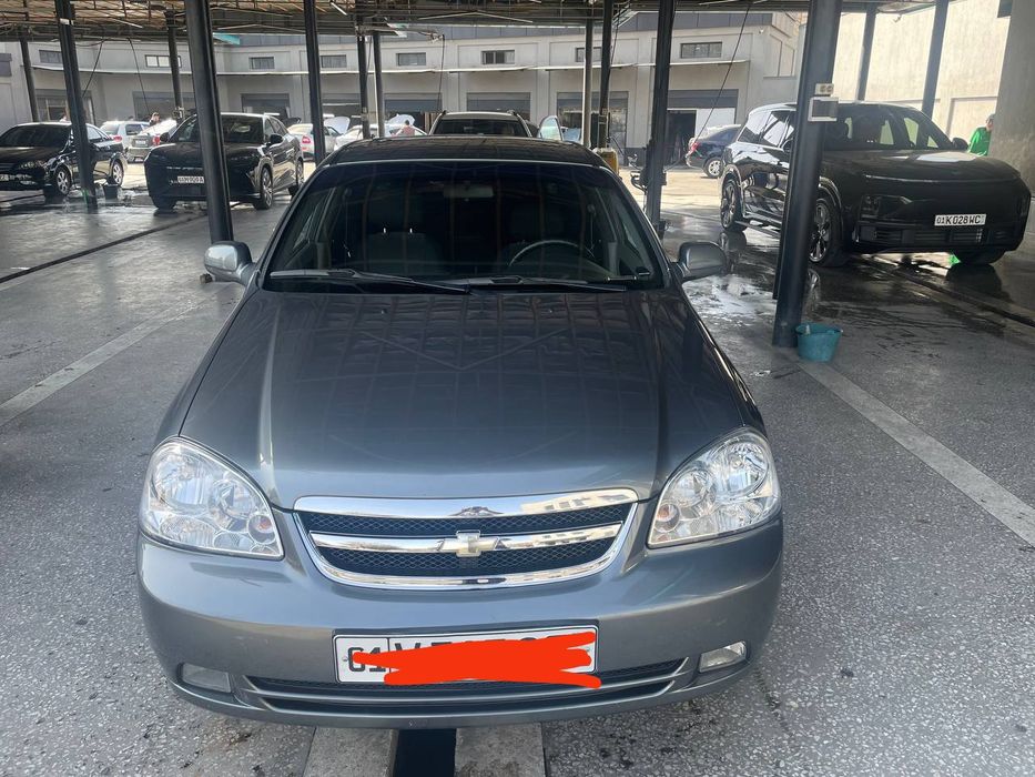 Lasetti avtamat 2013 1.6 moshina nahadu haydash kere boldi