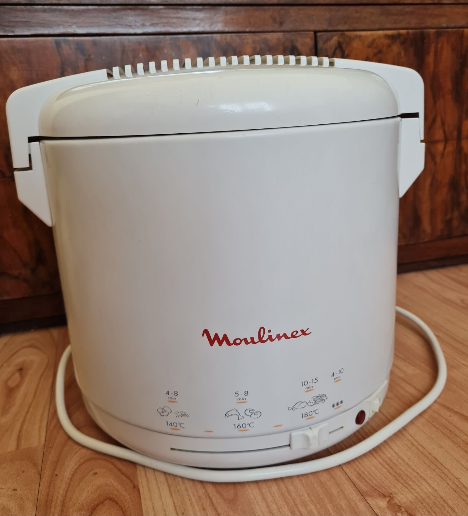 Фритюрник Moulinex