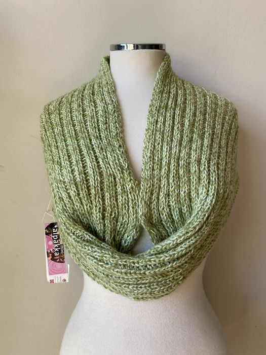 Зелен шал различни видове/ Зелена Шапка Timberland