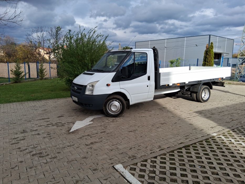 Транспорт с бордови бус