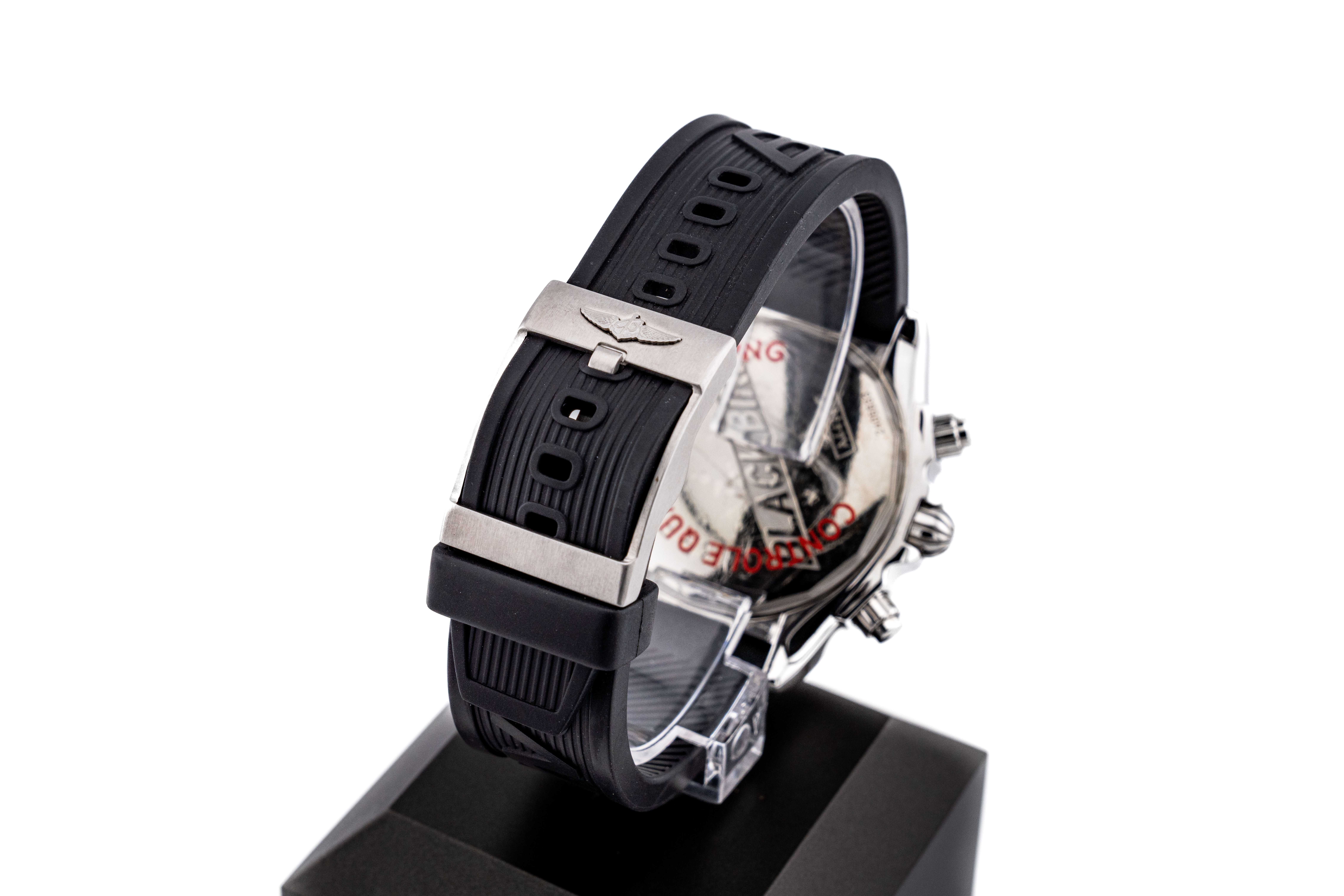 Ceas de mana Breitling Chronomat Blackbird Chronograph 44mm A44359