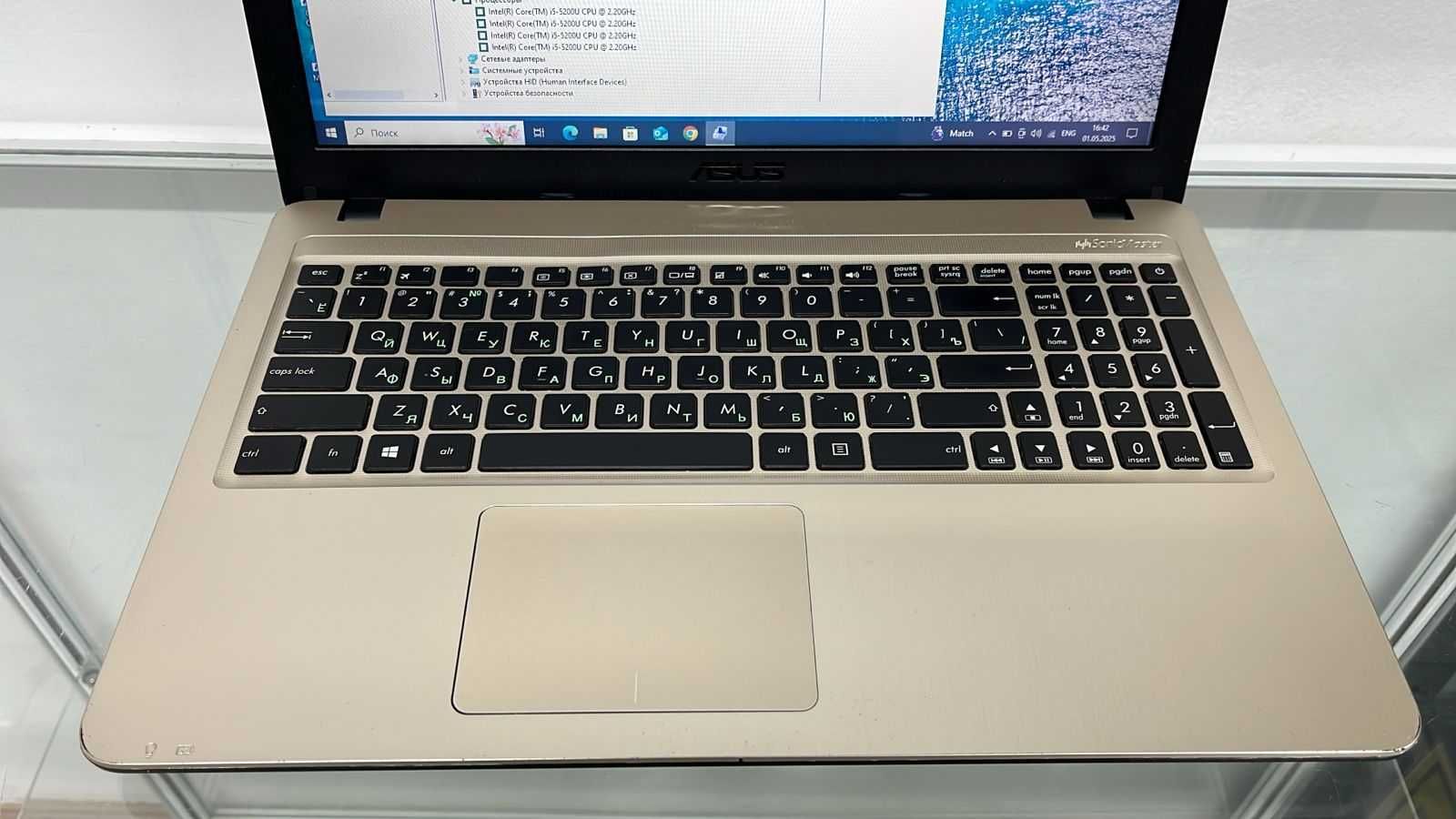 Asus X540 Core 5-5200/GeForce 920M 2гб/8/256