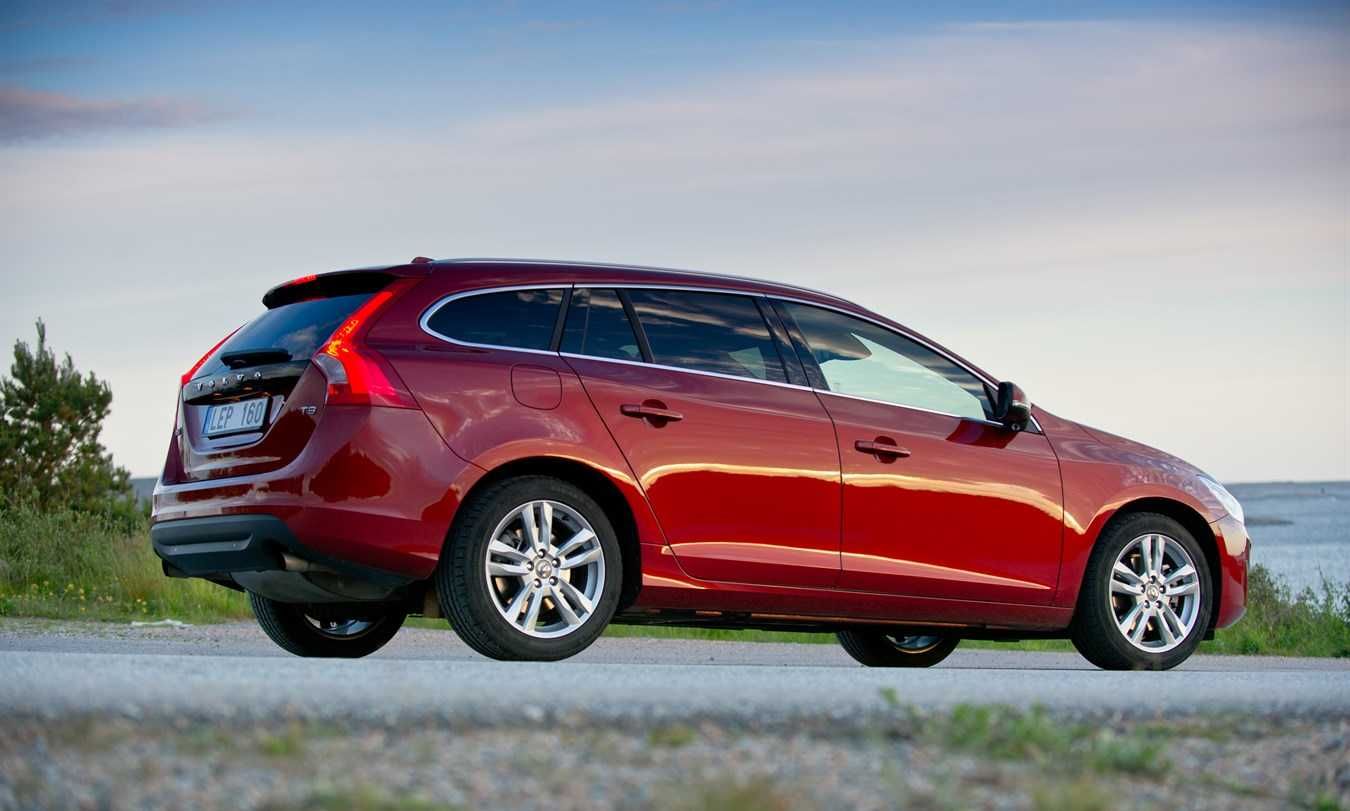 Jante 5x108 R17 VOLVO S60/FORD FOCUS • Anvelope vara 215/50/17 PIRELLI