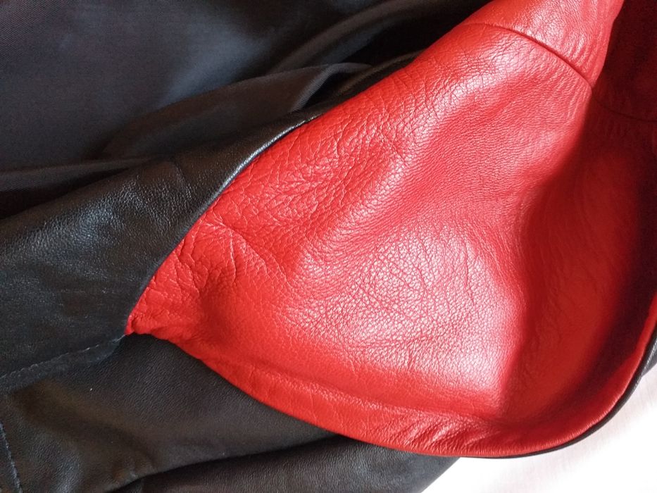 Яке за момиче ест.кожа Размер 10/12 год