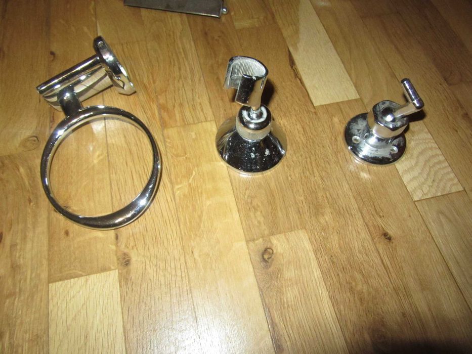 аксесоари за баня