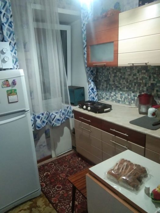 Продам квартиру Новаторов