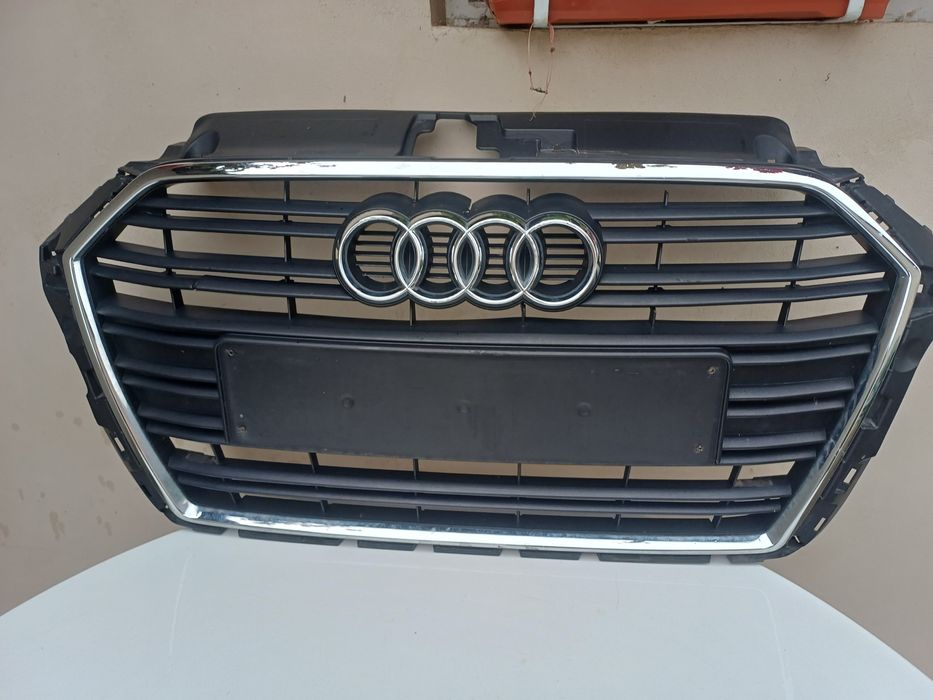 Решетка за Audi A3 S3;  2018г.