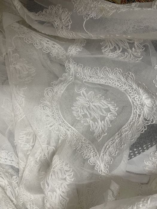 Тюль с кружевами