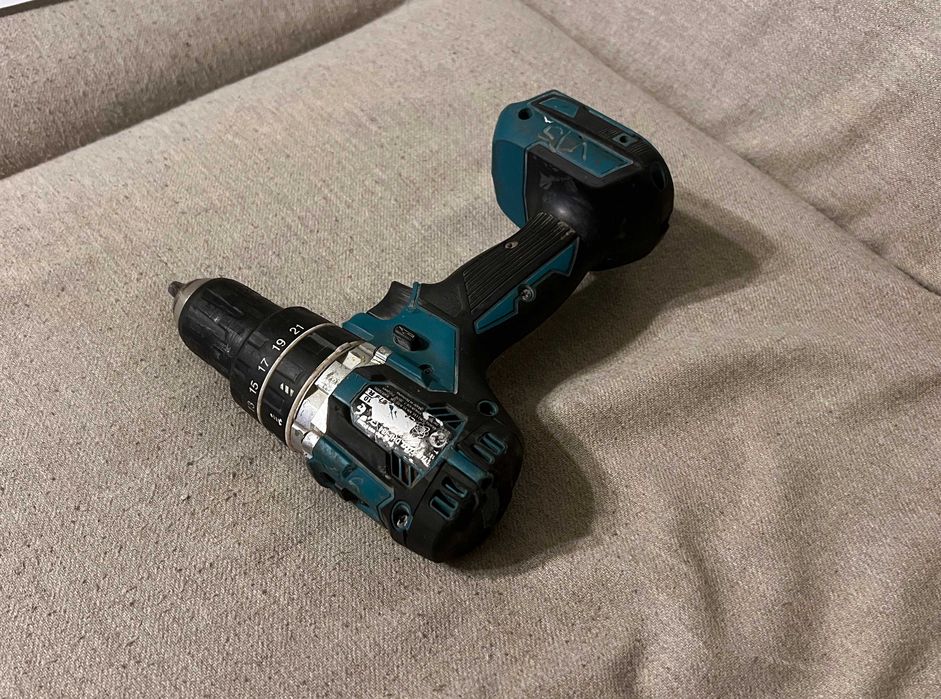 Masina de gaurit percutie Makita DHP484 18V LXT, doar corp, functional