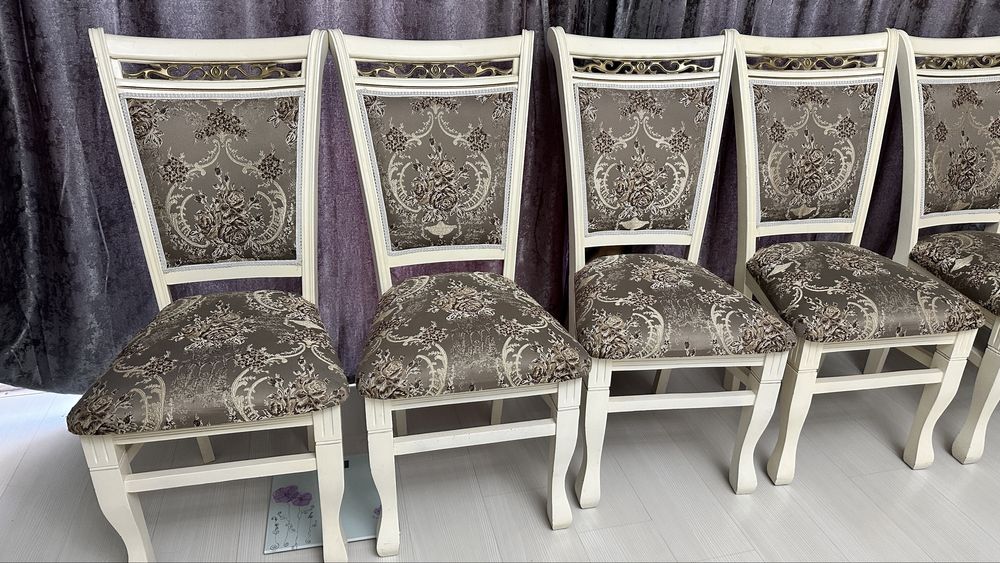 Продам стулья в отличном состоянии