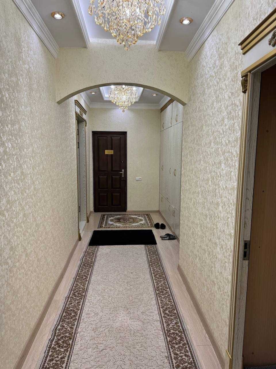 V1055 ПРОДАЕТСЯ квартира 5/2/5 108м2 Юнусабад 14кв