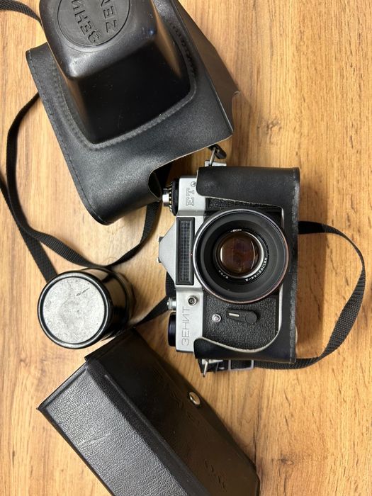 Зенит ЕТ + объектив Гелиос-44-2 (Made in USSR)