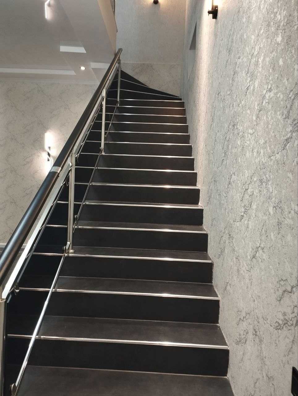 Дом — 2 этажа + подвал, 300 м²