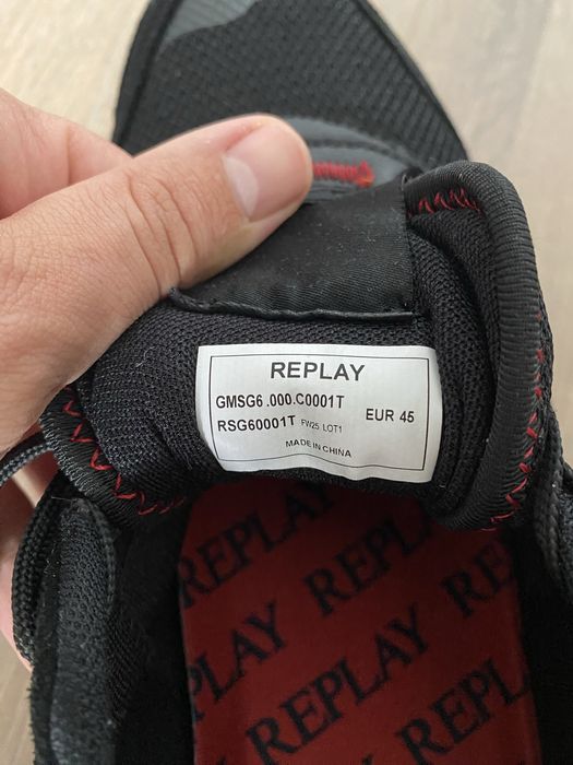 Сникърси REPLAY.