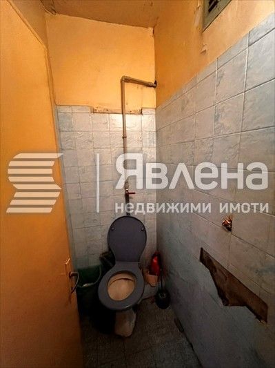 Продава се Тристаен апартамент в Благоевград, Еленово 1 - 76 кв.м за 790 €/кв.м - Снимка #10