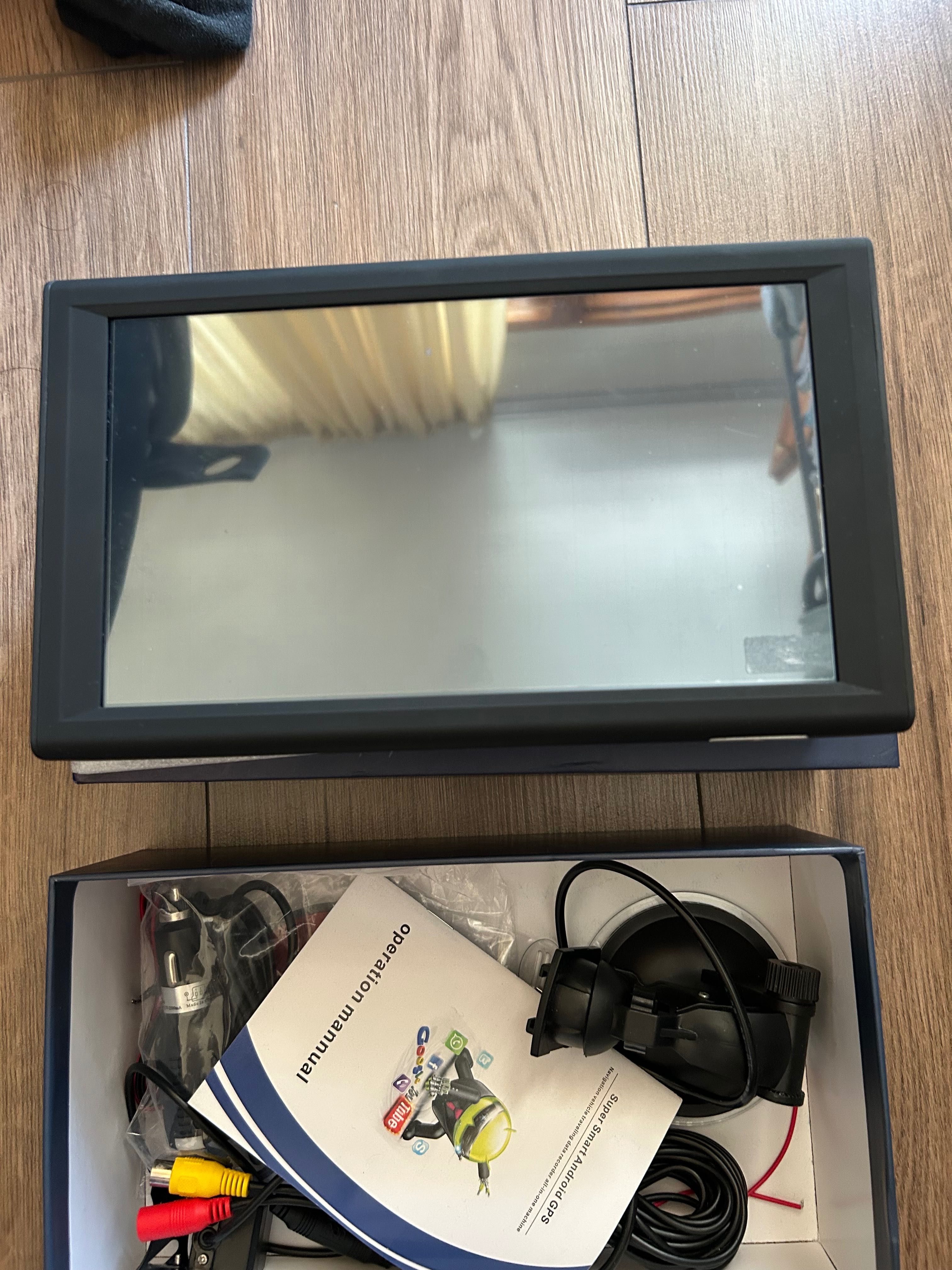 GPS навигация 9 инча, 8GB, 256MB,за камиони и автомобили