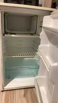 Холодильник кухонный