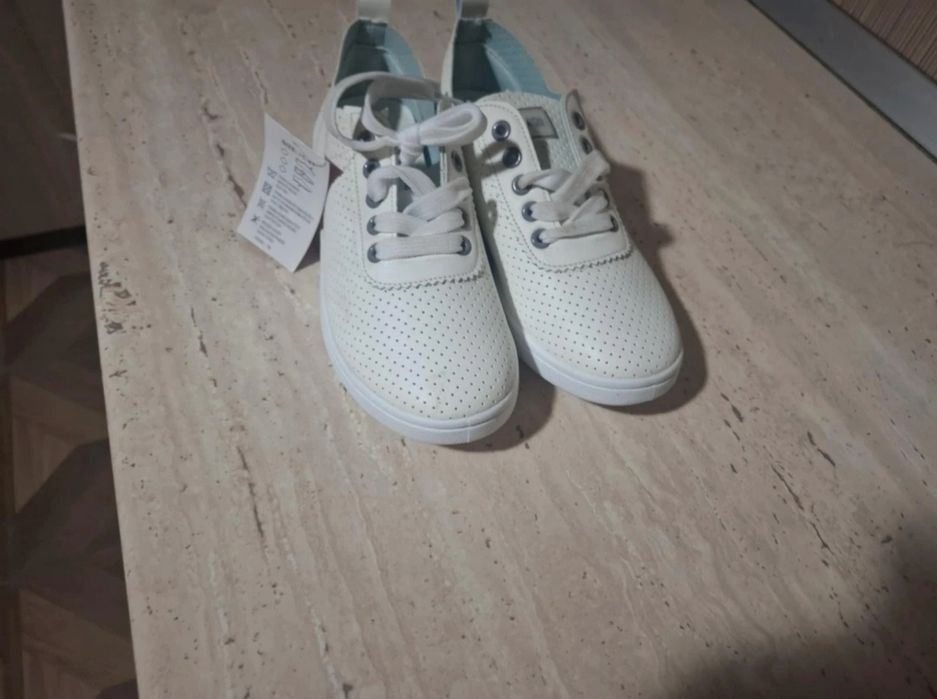 Adidasi fashion albi