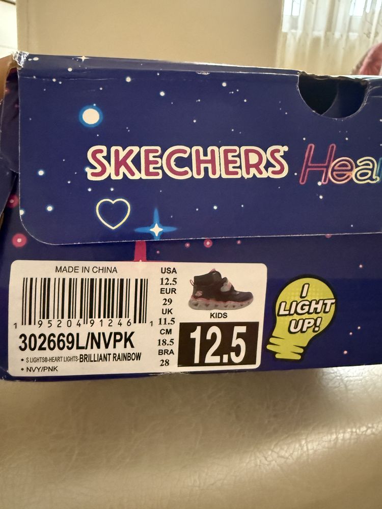 Детски светещи боти Skechers, номер 29