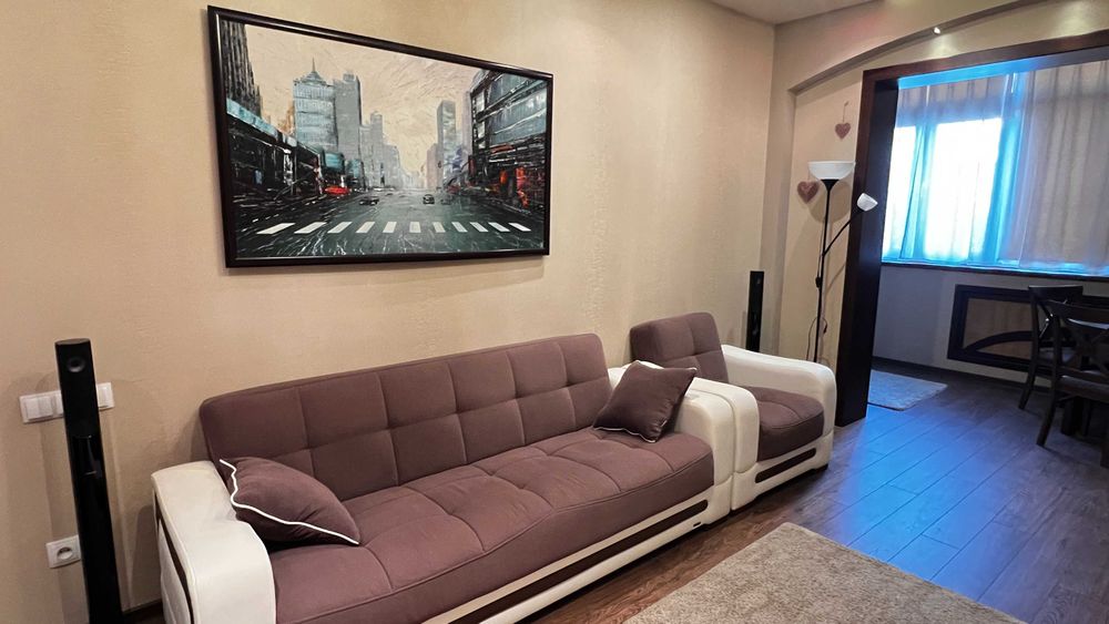 Сдаю в первый раз свою новую 4-х комнатную квартиру на 2-ом этаже