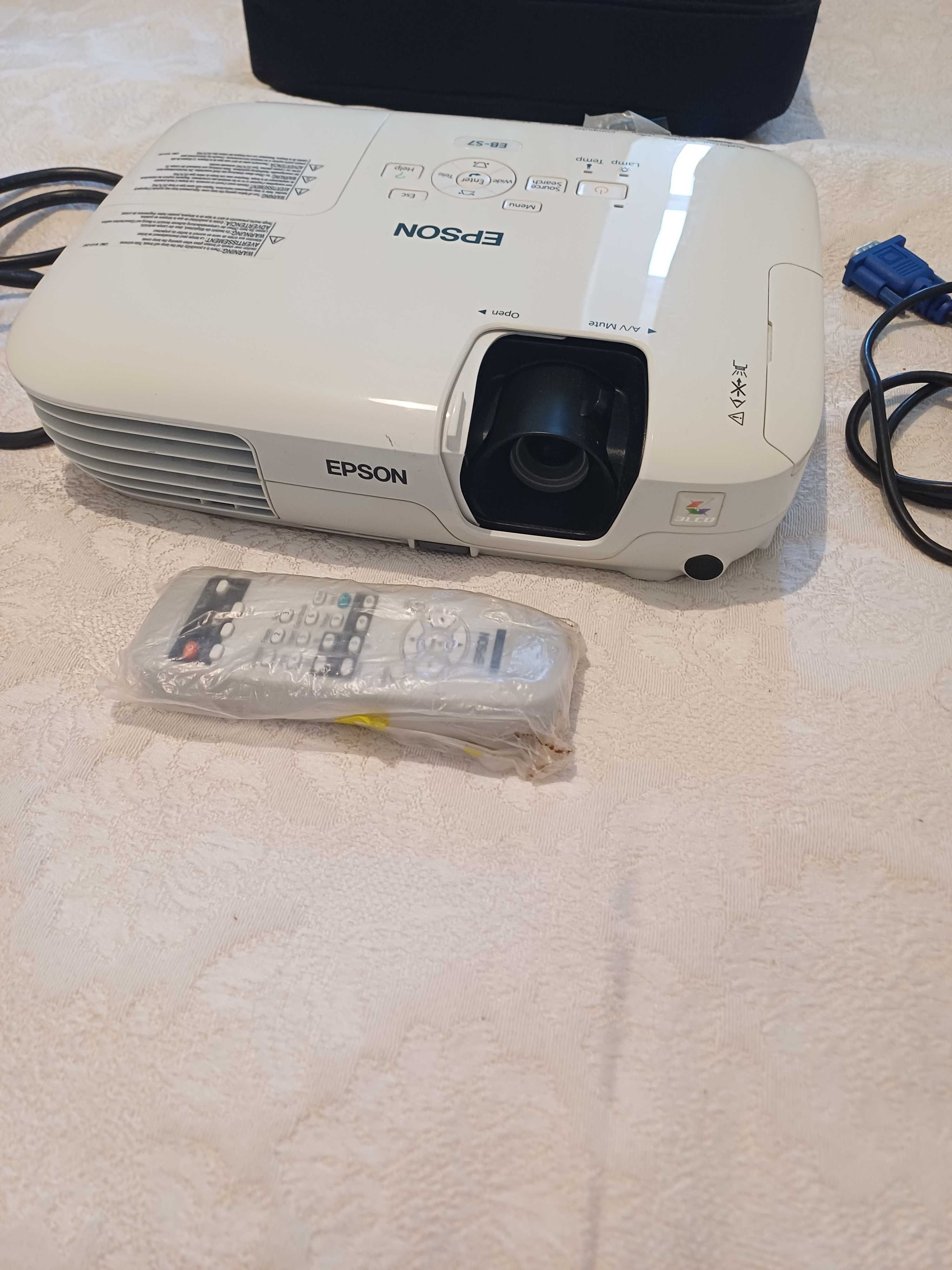 Видеопроектор EPSON EB-S7