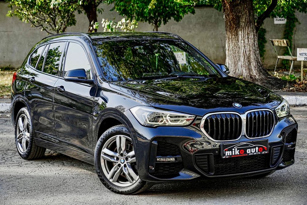 BMW X1 Tva deductibil M Sport 4x4 plug in hybrid 220 cp