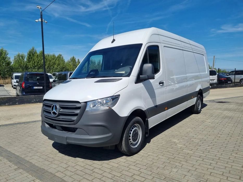Mercedes-Benz Sprinter 317 CDI furgon extra-lung PRO