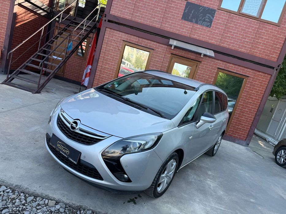 Opel Zafira 2.0 Diesel Navi Posibilitate Rate FARA AVANS, Schimburi Auto