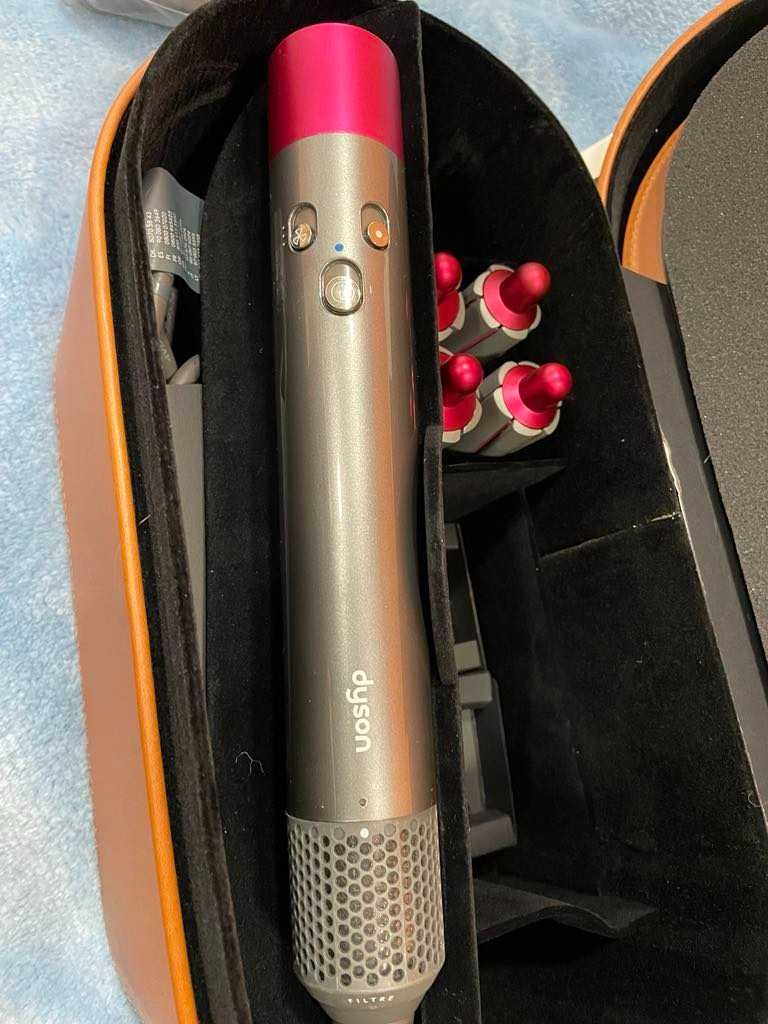 Dyson airwrap complete