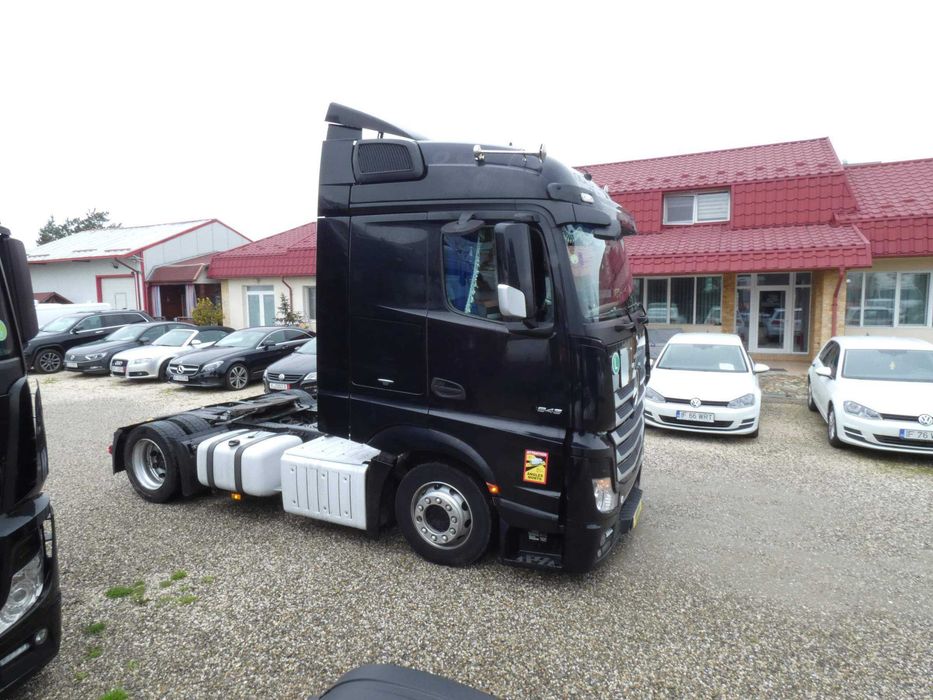 Mercedes Actros Mega / Stoc 2 unitati