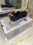 Кросовки SKECHERS новые! 43,5